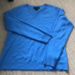 100% cashmere Tahari sweater